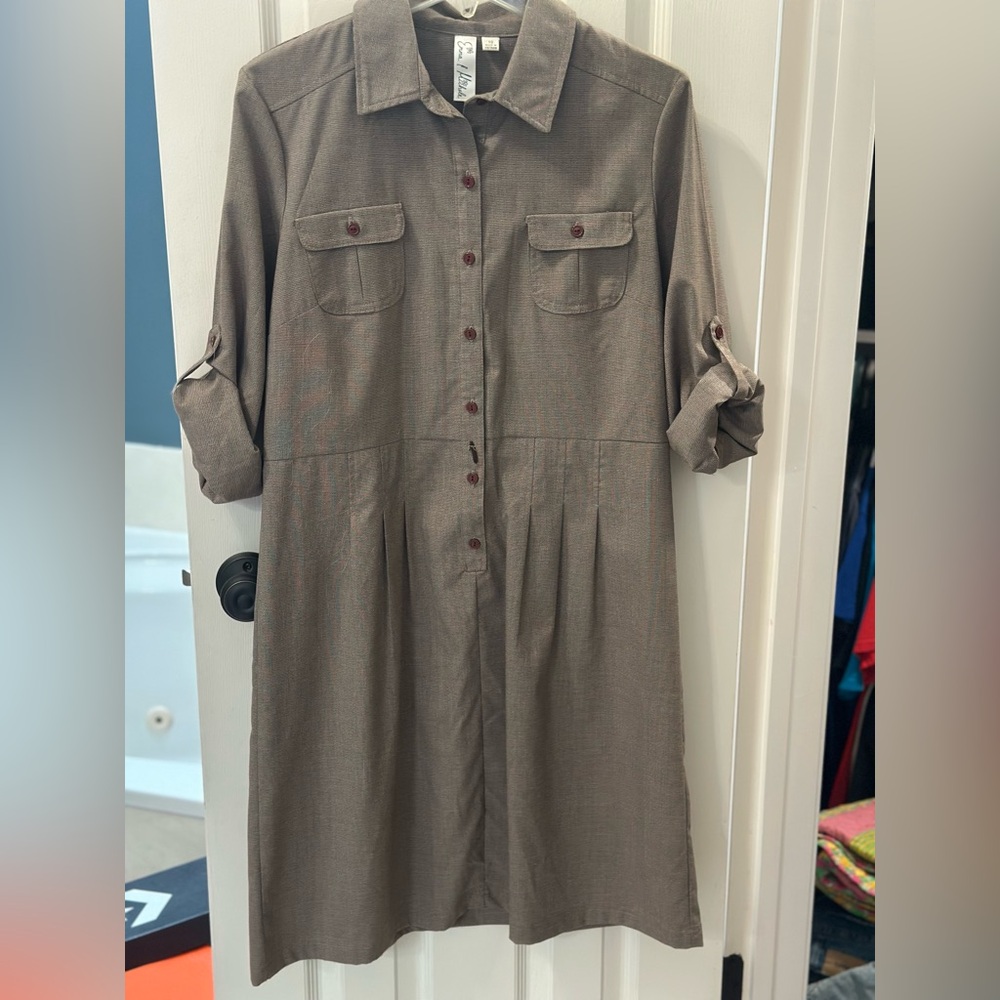 Emma & Michele Brown Long Sleeve Dress